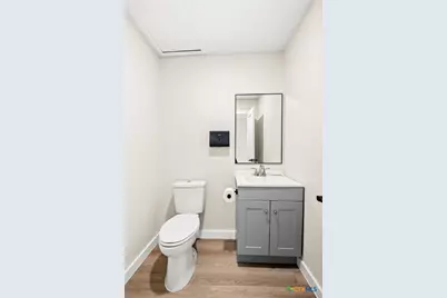 715 W Hopkins Street #103, San Marcos, TX 78666 - Photo 22