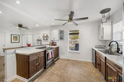 1217 E Avenue H, Nolanville, TX 76559 - Photo 10