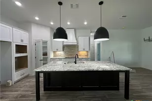 818 Eagle Hts Dr, Salado, TX 76571 - Photo 6