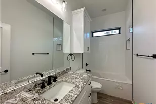 818 Eagle Hts Dr, Salado, TX 76571 - Photo 14