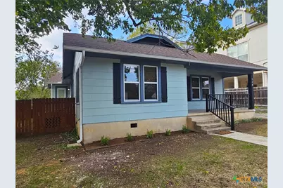 624 S Austin Street, Seguin, TX 78155 - Photo 6