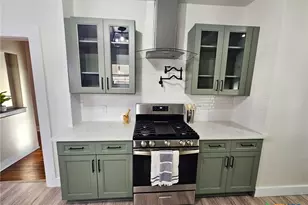 624 S Austin St, Seguin, TX 78155 - Photo 16