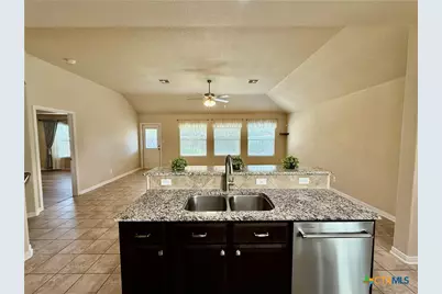 237 Cobble Stone Court, Victoria, TX 77904 - Photo 14