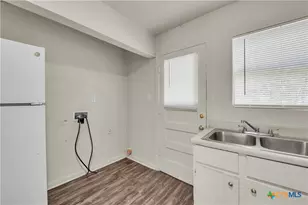 1113 Jacqueline St, Killeen, TX 76541 - Photo 12