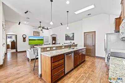 2308 Megan, New Braunfels, TX 78130 - Photo 8