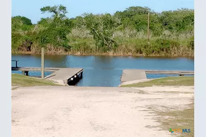 260 Oak Hollow Street, Palacios, TX 77465 - Photo 38