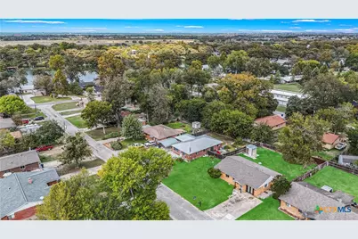 137 Lullwood Dr, New Braunfels, TX 78130 - Photo 10