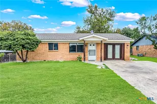 137 Lullwood Dr, New Braunfels, TX 78130 - Photo 2