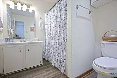 1683 Kuehler Avenue, New Braunfels, TX 78130 - Photo 20