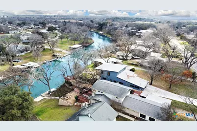 1683 Kuehler Avenue, New Braunfels, TX 78130 - Photo 4