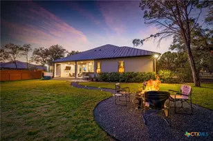 2406 Geneseo Oaks, New Braunfels, TX 78132 - Photo 4