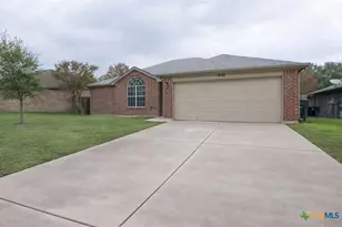 1908 Stratford Dr, Temple, TX 76502 - Photo 2