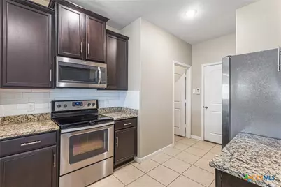 6193 Daisy Way, New Braunfels, TX 78132 - Photo 10