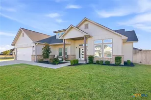 103 Beacon Ln, Victoria, TX 77904 - Photo 2