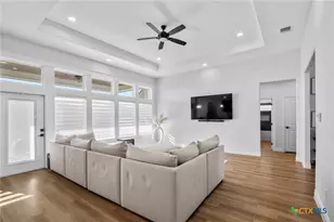 103 Beacon Ln, Victoria, TX 77904 - Photo 6