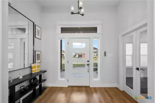 103 Beacon Ln, Victoria, TX 77904 - Photo 4