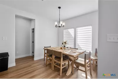 103 Beacon Lane, Victoria, TX 77904 - Photo 10