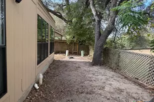 5503 Country Club Dr, Victoria, TX 77904 - Photo 14