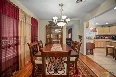 218 Burnet Street, Port Lavaca, TX 77979 - Photo 6