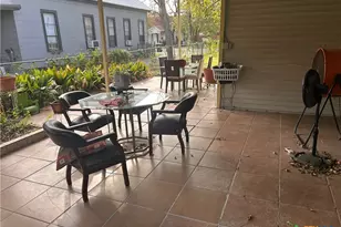 402 E Ireland, Seguin, TX 78155 - Photo 12