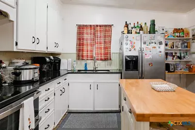 801 Fern Lane, Victoria, TX 77904 - Photo 12