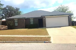 1111 Travis Cir, Copperas Cove, TX 76522 - Photo 1