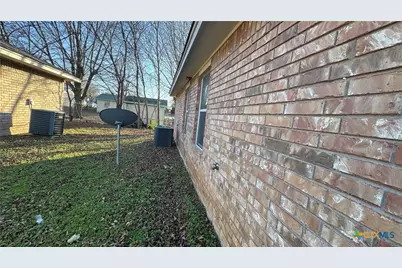 212 Dale Earnhardt Drive #B, Harker Heights, TX 76548 - Photo 14