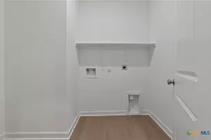 1545 Sky Vis Dr, Belton, TX 76513 - Photo 18