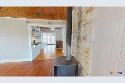 859 Refugio Highway, Victoria, TX 77905 - Photo 6