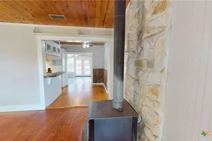 859 Refugio Hwy, Victoria, TX 77905 - Photo 6