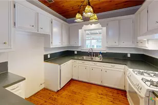 859 Refugio Hwy, Victoria, TX 77905 - Photo 10