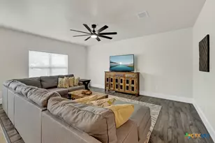 1134 Ruddy Duck, New Braunfels, TX 78130 - Photo 4