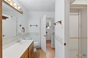 9325 Fm 1339, Martindale, TX 78655 - Photo 20