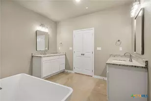 408 W Avenue C, Copperas Cove, TX 76522 - Photo 16