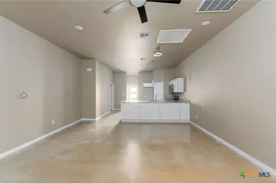 408 W Avenue C, Copperas Cove, TX 76522 - Photo 6