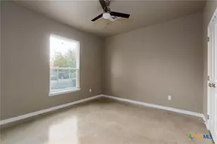408 W Avenue C, Copperas Cove, TX 76522 - Photo 10