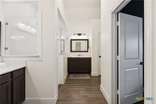 390 Nightshade Trl, New Braunfels, TX 78132 - Photo 30