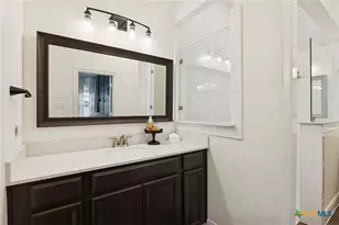 390 Nightshade Trl, New Braunfels, TX 78132 - Photo 32