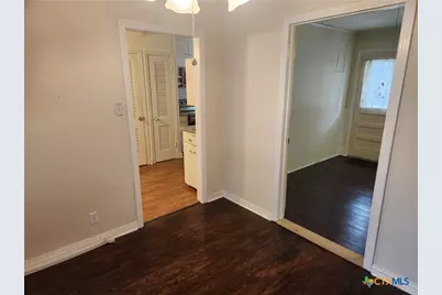 2312 N 13th Street, Temple, TX 76501 - Photo 4