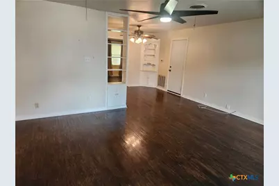 2312 N 13th Street, Temple, TX 76501 - Photo 2