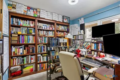 2104 Madison Court, Belton, TX 76513 - Photo 8