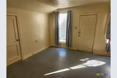 1205 S 17th Street, Temple, TX 76504 - Photo 4