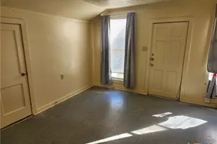 1205 S 17th St, Temple, TX 76504 - Photo 4