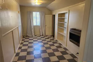 1205 S 17th St, Temple, TX 76504 - Photo 2