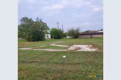 510-514 S Main Street, Seadrift, TX 77983 - Photo 2