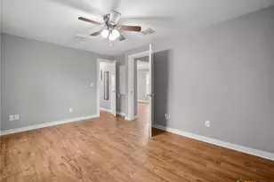 107 Mulberry St, Hallettsville, TX 77964 - Photo 18