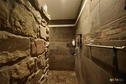 27 Stehle Road, Victoria, TX 77905 - Photo 24