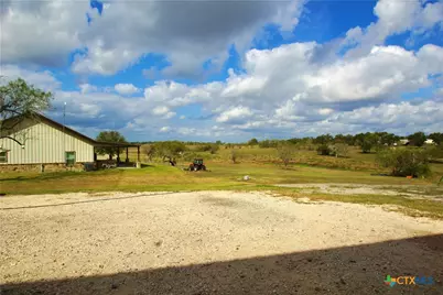 27 Stehle Road, Victoria, TX 77905 - Photo 8