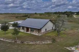 27 Stehle Rd, Victoria, TX 77905 - Photo 2