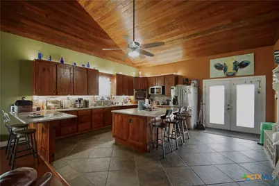 27 Stehle Road, Victoria, TX 77905 - Photo 18